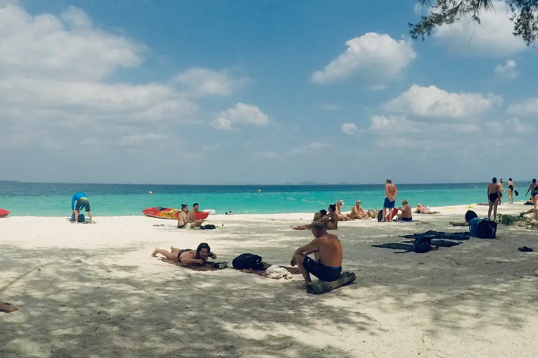 Krabi-Fragments of Krabi Town in Thailand travel, experience the atmosphere of local life