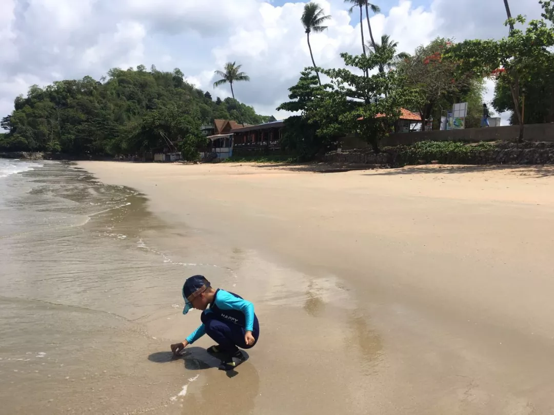 Krabi-"7-Day Family Travel Guide to Thailand" In Krabi, Thailand, everyone I met smiled at me