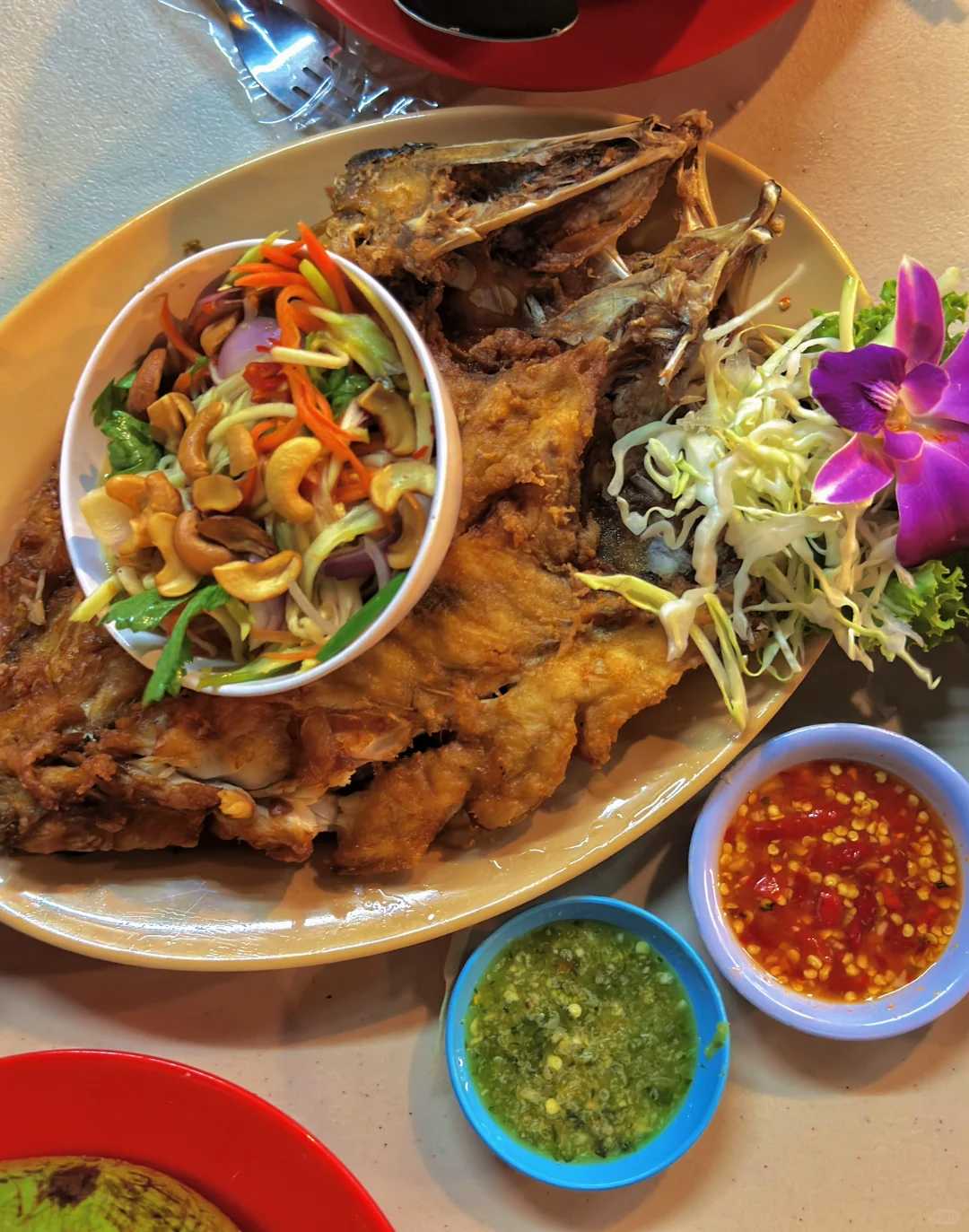 Krabi-Family restaurant, eat seafood in Krabi, cost-effective and delicious