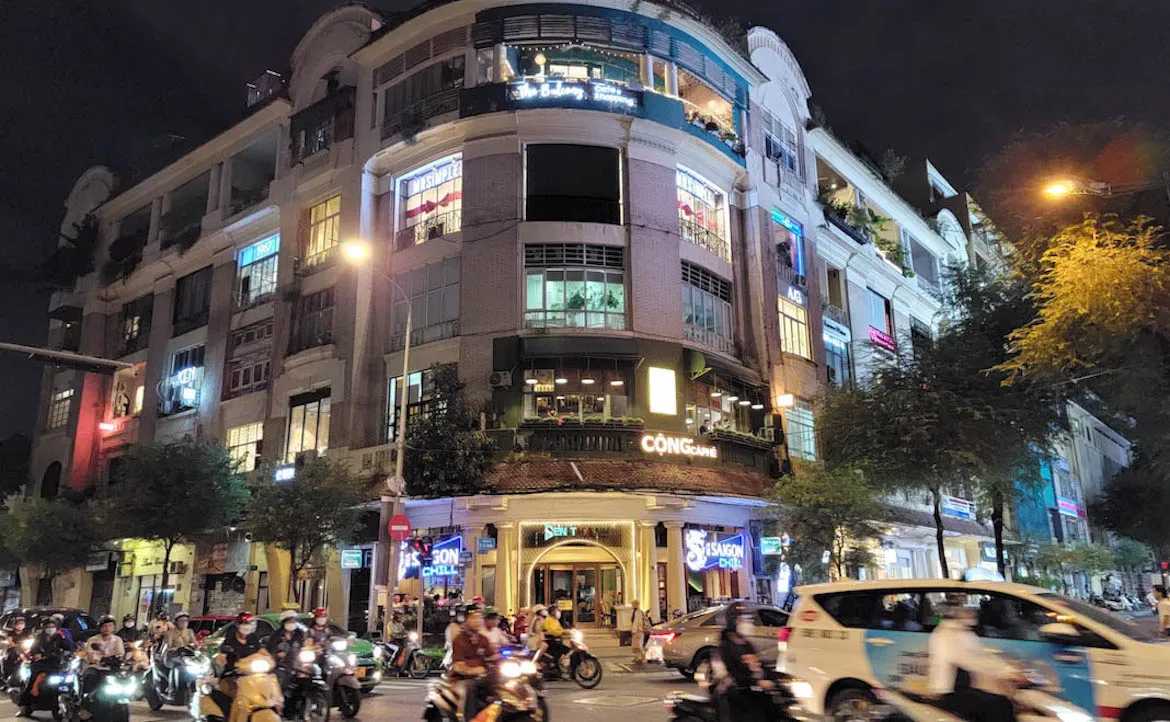 Hanoi-What else does Vietnam have besides coffee and pho? Impressions of Vietnam through the stories of three Vietnamese women