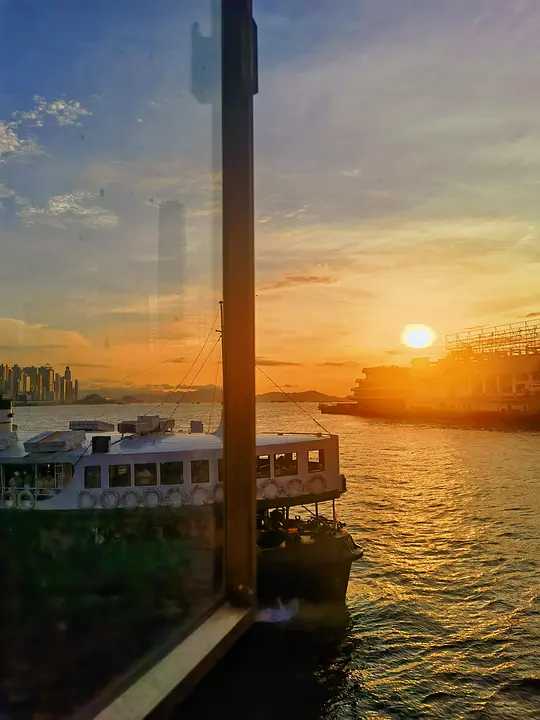 Hong kong-On a whim, I set off on the journey with only my Hong Kong and Macau Pass and my mobile phone.