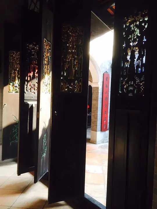 Hong kong-Lingdu Temple in Yuen Long, Hong Kong, cleansed my soul and spent a quiet afternoon