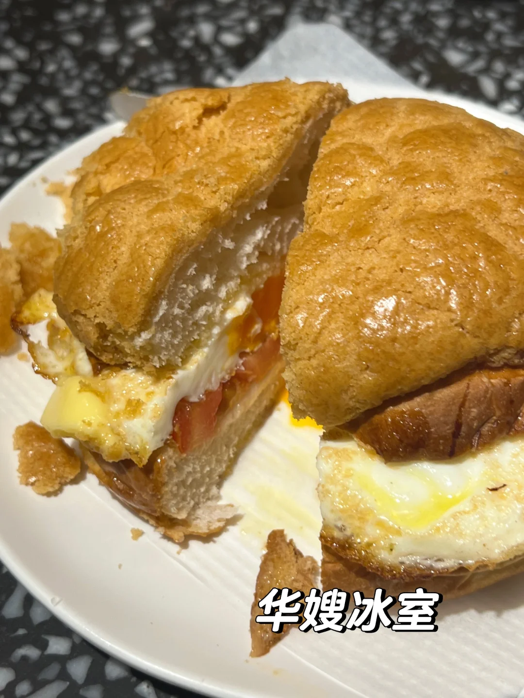 Hong kong-TOP10 best restaurants recommended, Bakehouse egg tarts, Black Tea Ice House pork chop rice, etc.