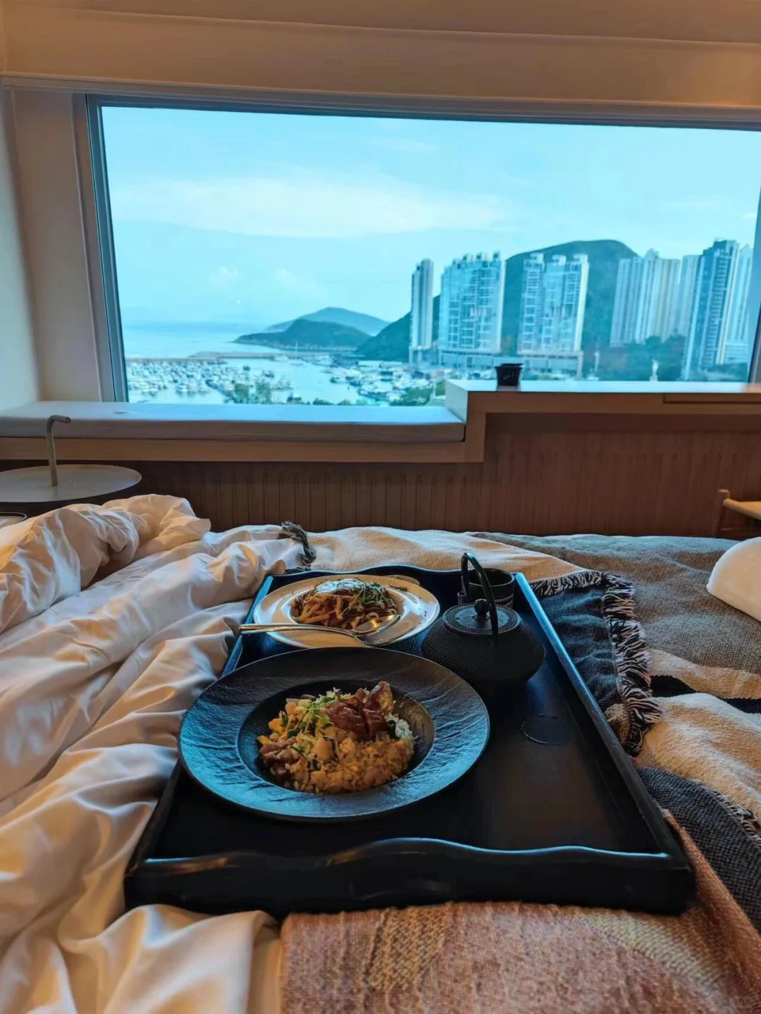 Hong kong-Who says that hotels in Hong Kong are all expensive and small? Stay at the Jager Hotel for HK$350