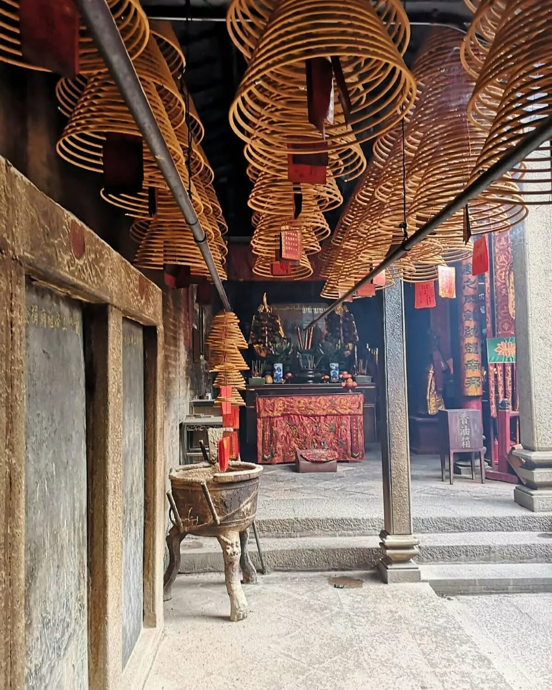Macao-Macau in-depth travel, a hidden treasure destination, unknown casinos and neon lights