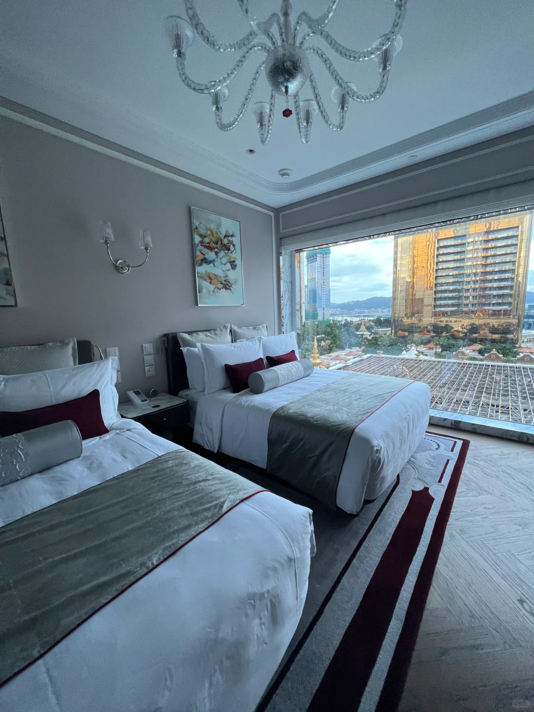 Macao-Raffles Hotel Macau, such a beautiful hotel that you don’t want to leave
