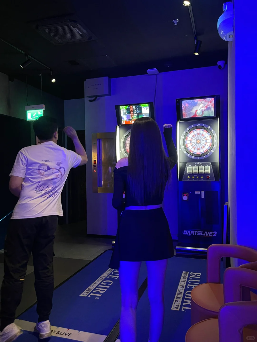 Macao-Macau Dynasty VIP Club's new KTV, there are beautiful girls playing games with you
