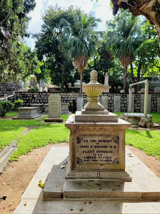 Macao-Oriental Foundation Site, Macau Old Christian Cemetery, built in 1821