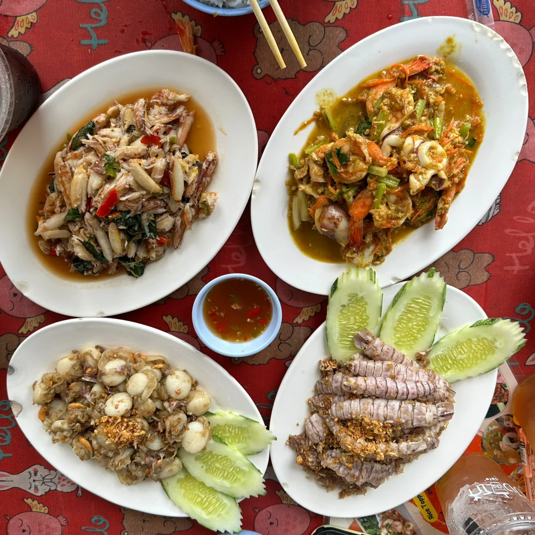 Pattaya-Keaw kaphrao phu Pattaya gourmet restaurant, very fresh ingredients