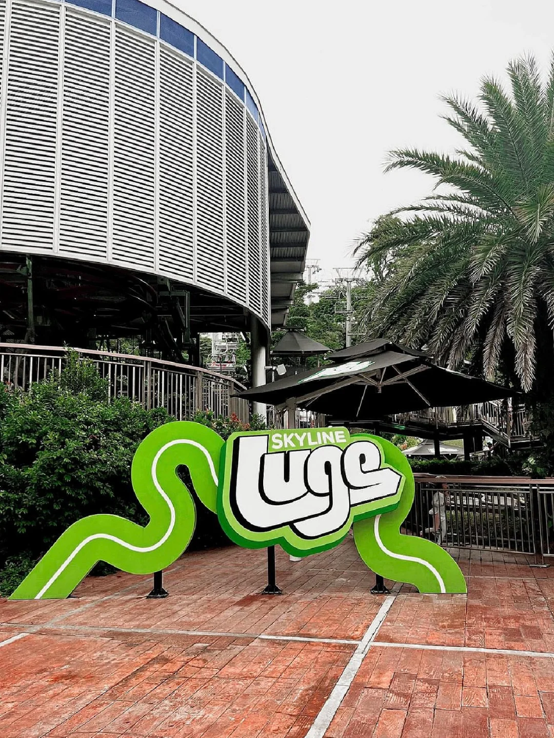 Singapore-Skyline Luge Experience in Sentosa, Singapore, the only luge in Southeast Asia