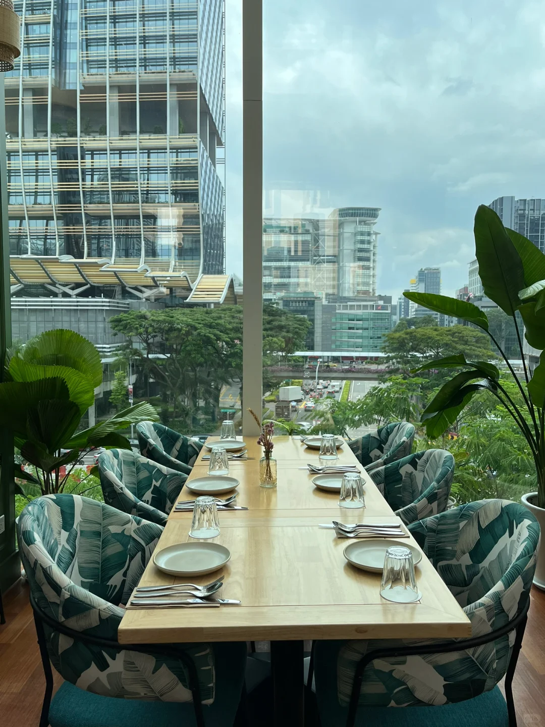 Singapore-True Cost, a playful western restaurant in a CBD office building in Singapore