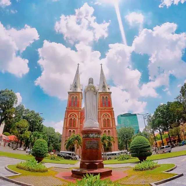 Ho Chi Minh-Five must-see attractions in Ho Chi Minh City, Vietnam. How many have you been to?