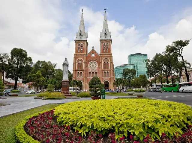 Ho Chi Minh-Vietnam is not only about Bana Hills, but also the top ten famous scenic spots in Vietnam