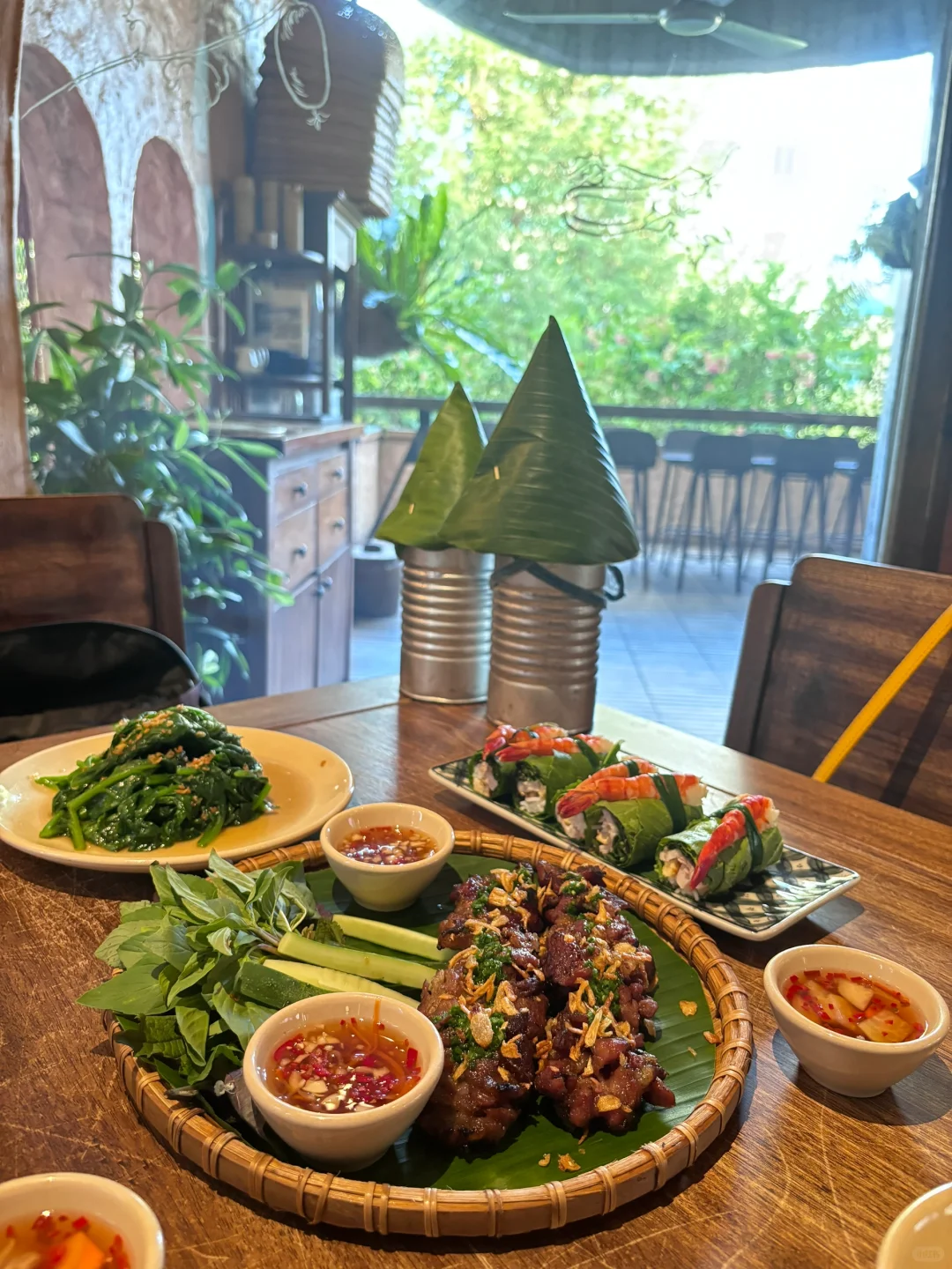 Ho Chi Minh-Mặn Mòi - Tao Đàn Restaurant in Ho Chi Minh City, exquisite Vietnamese cuisine with authentic taste