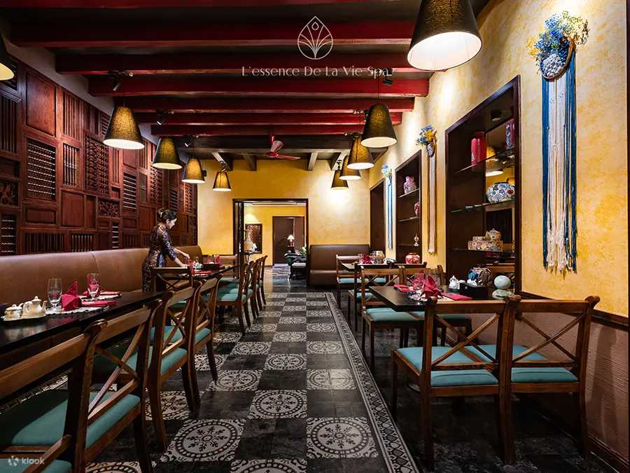 Hanoi-【Free Meal】L'essence De La Vie Spa Massage Experience in Hanoi