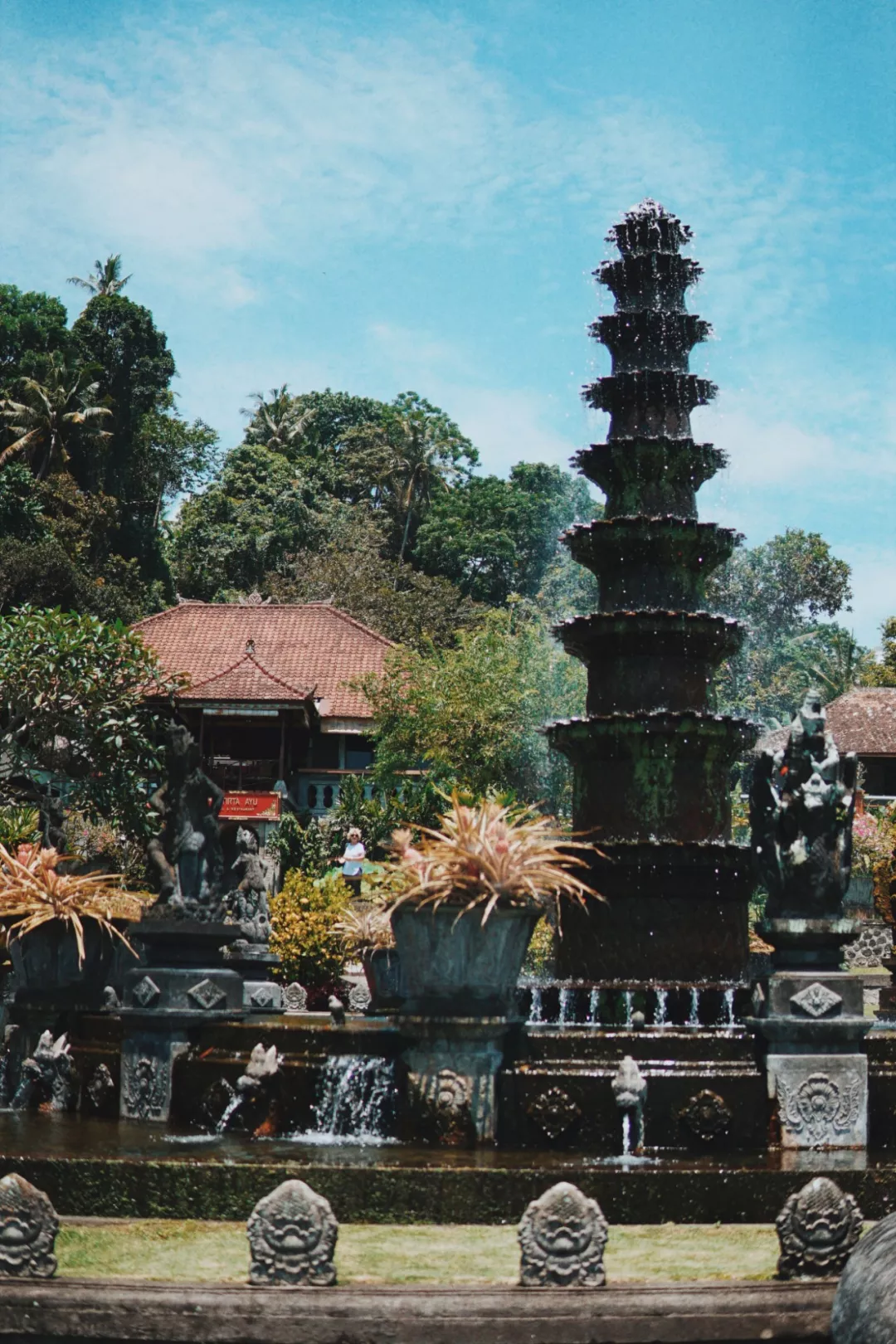 Bali-Bali's lesser-known attractions collection, no need to queue up to check in at the popular attractions