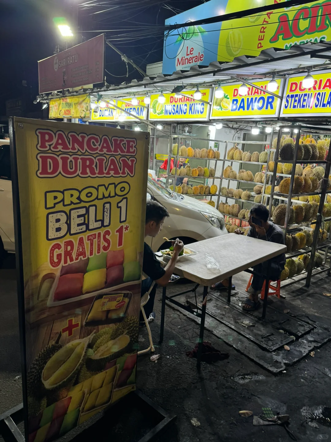 Jakarta-Eat street food in Raya Mangga Besar in Jakarta, including durian fried rice and mangosteen