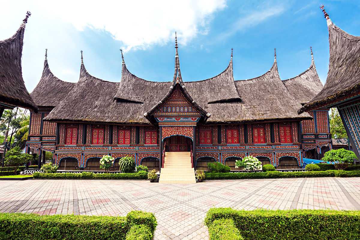 Jakarta-Indonesia Tourist Attractions: 5 Places to Visit During Your Vacation in Jakarta