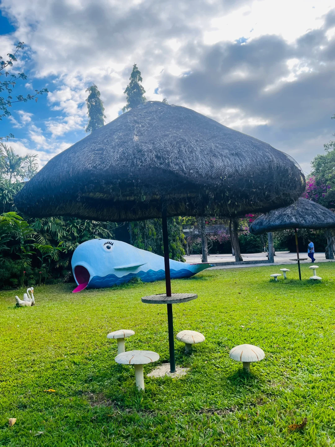 Manila/Luzon-Tour around Manila, Villa Escudero Waterfalls Restaurant, ride a buffalo cart and watch a show