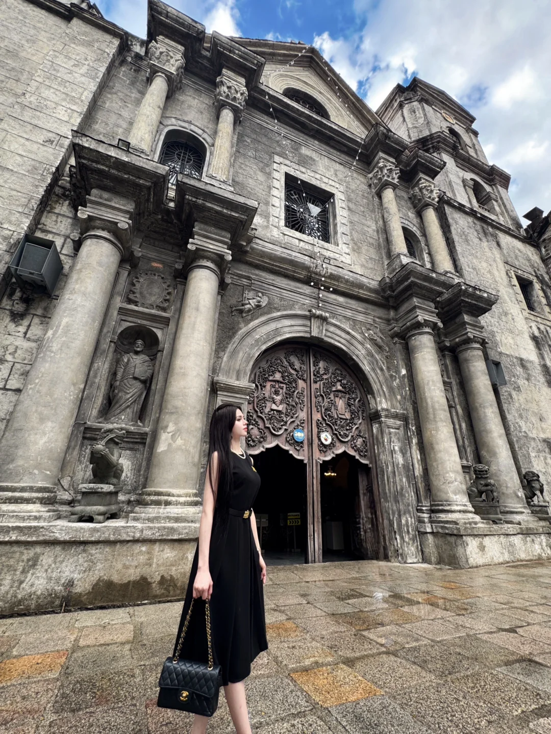 Manila/Luzon-The Light of Manila, Philippines: Must-see St. Augustine Cathedral