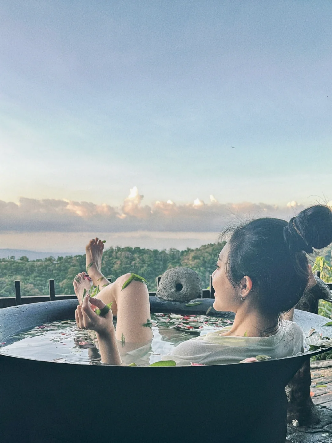 Manila/Luzon-Take a lazy trip around Tagaytay and Manila and enjoy a massage at the La VeryOls Mountain View Garden open-air spa
