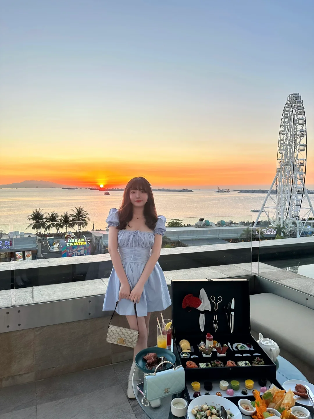 Manila/Luzon-Afternoon tea at Conrad Manila, watching the sunset on the Ferris wheel by the sea