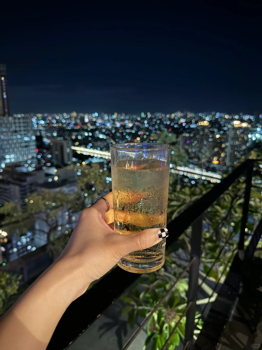 Manila/Luzon-I'm Hotel Makati, Manila, Rooftop overlooking the night view of Manila