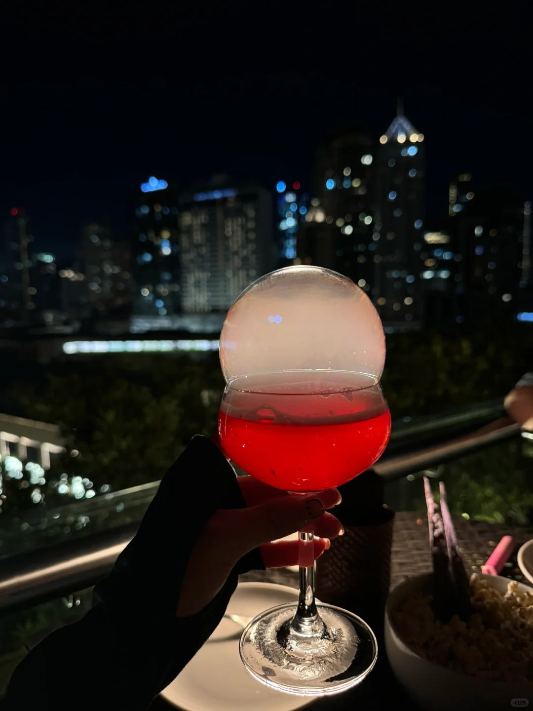 Manila/Luzon-I'M Hotel and Mirèio Reviews at Raffles Makati SkyRise Hotel Restaurant and Bar
