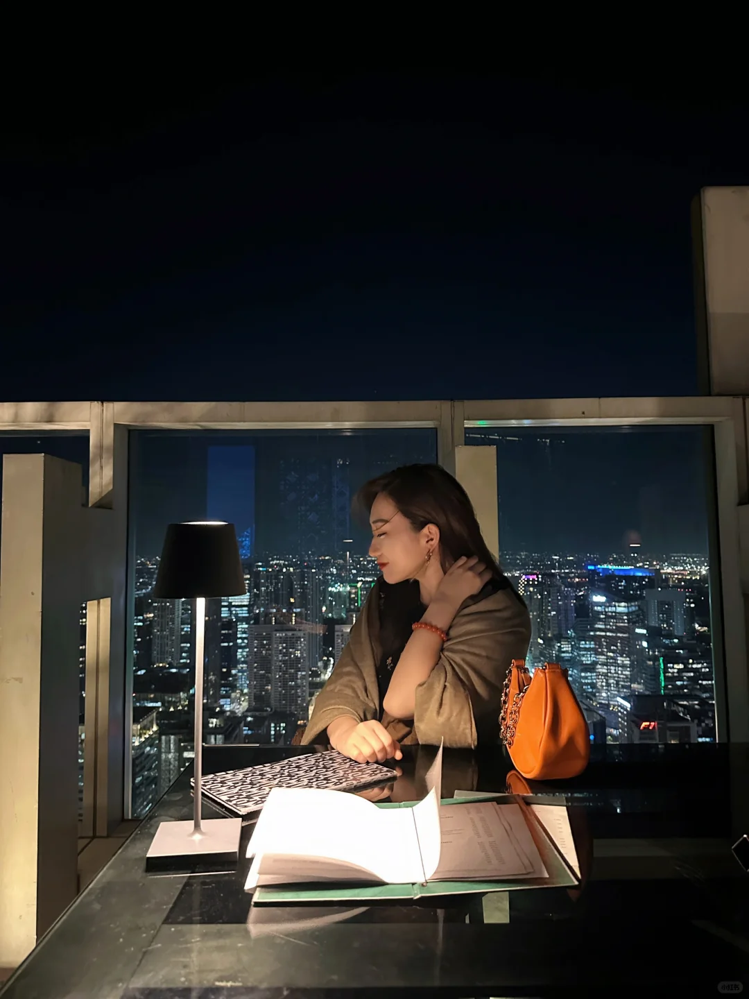 Manila/Luzon-The peak Grand Hyatt Hotel rooftop bar, overlooking the entire BGC city night view