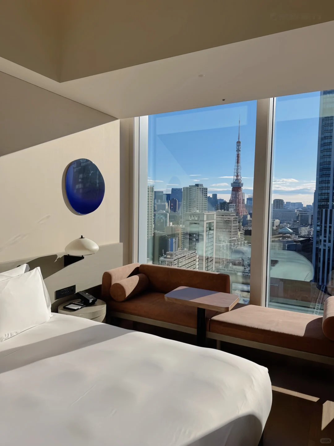 Tokyo-Toranomon Hills Hotel, located in the heart of Tokyo, right next to Kamiyacho subway station