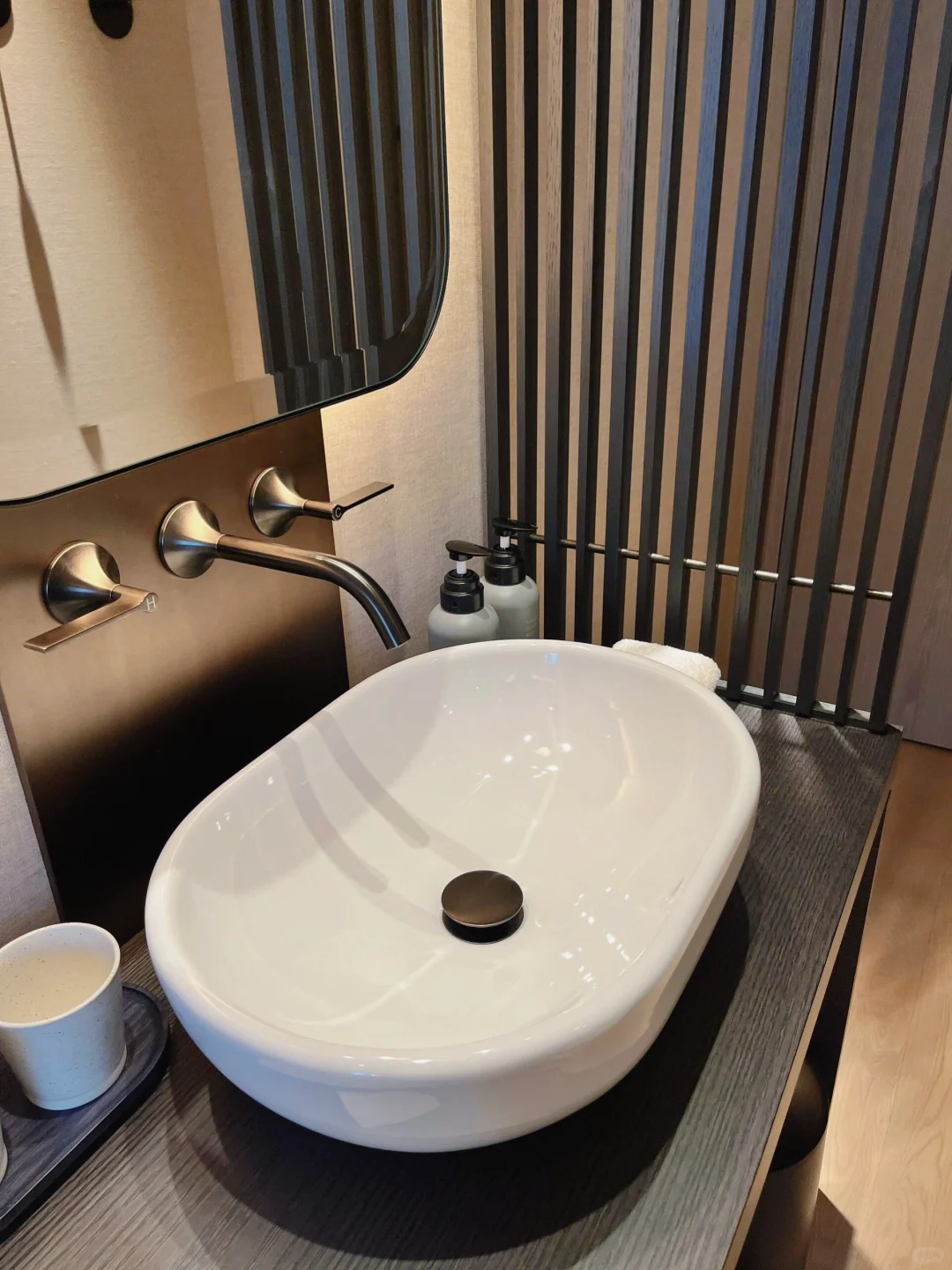 Tokyo-Toranomon Hills Hotel, located in the heart of Tokyo, right next to Kamiyacho subway station