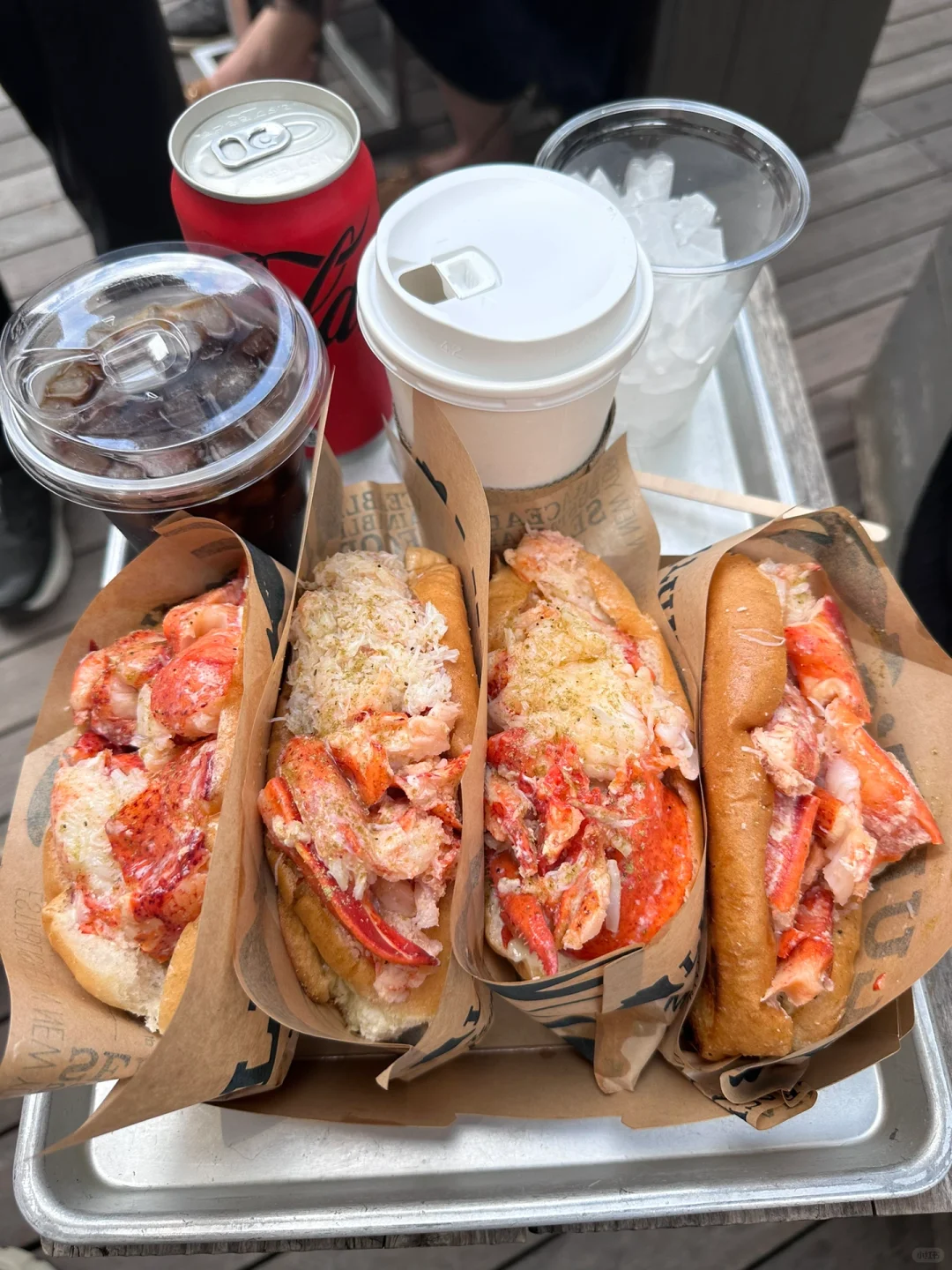 Tokyo-It’s so fun to eat lobster meat at Luke’s Lobster in Shibuya, Tokyo.