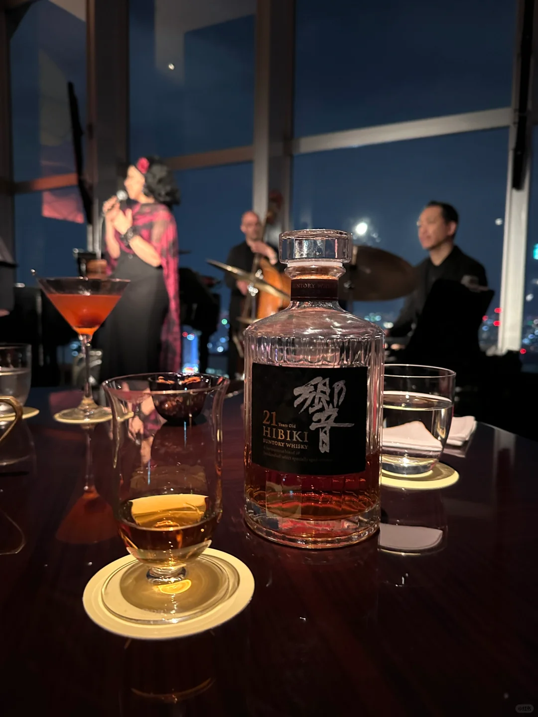 Tokyo-Park Hyatt Tokyo 52F New York Bar, Whiskey and Loneliness