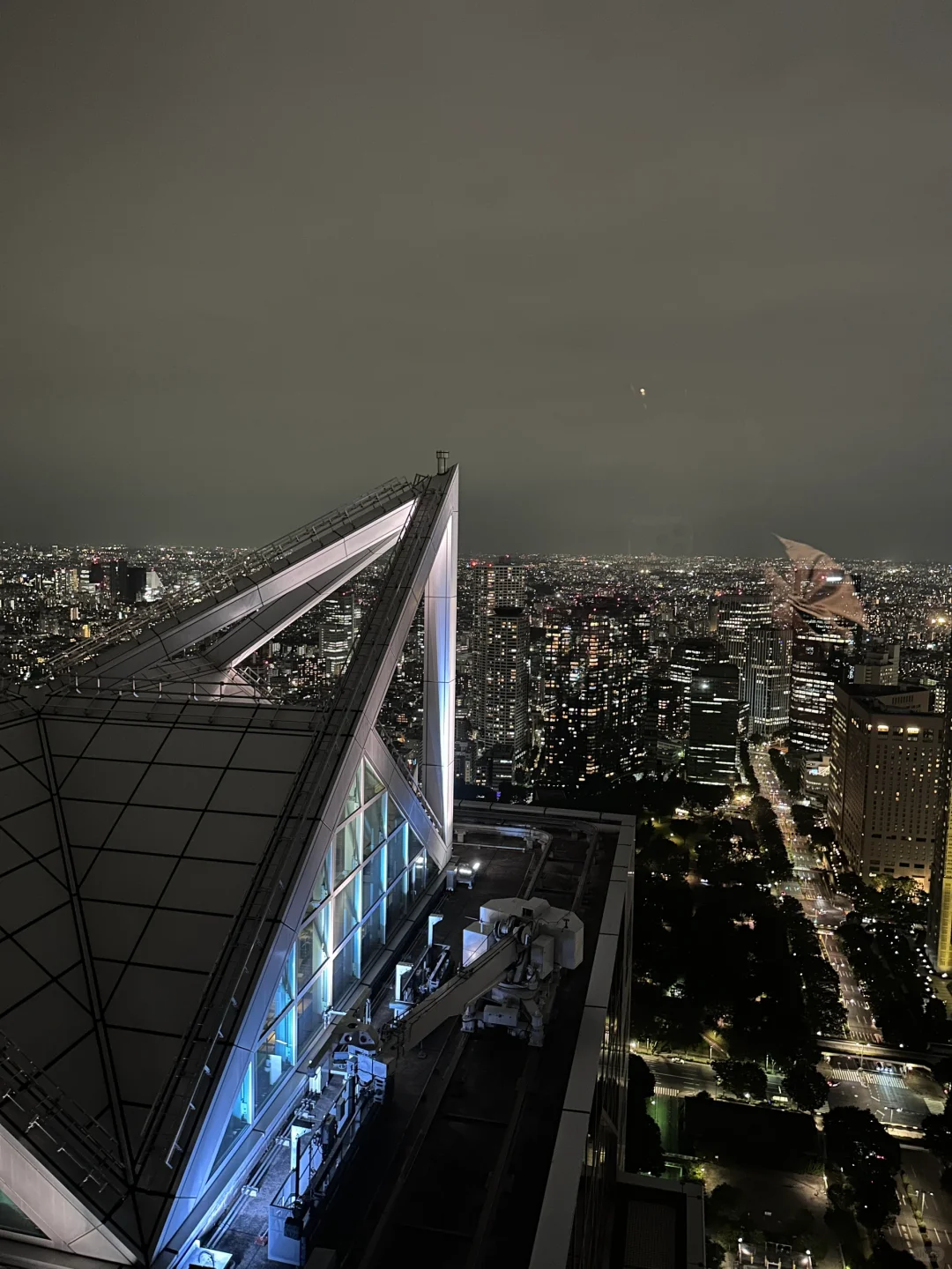 Tokyo-Park Hyatt Tokyo 52F New York Bar, Whiskey and Loneliness