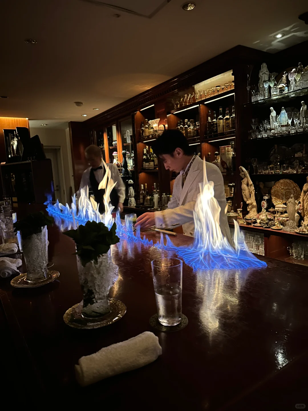 Tokyo-BAR CENTIFOLIA is a place where talented bartenders come to the rescue. Every drink is a great performance.