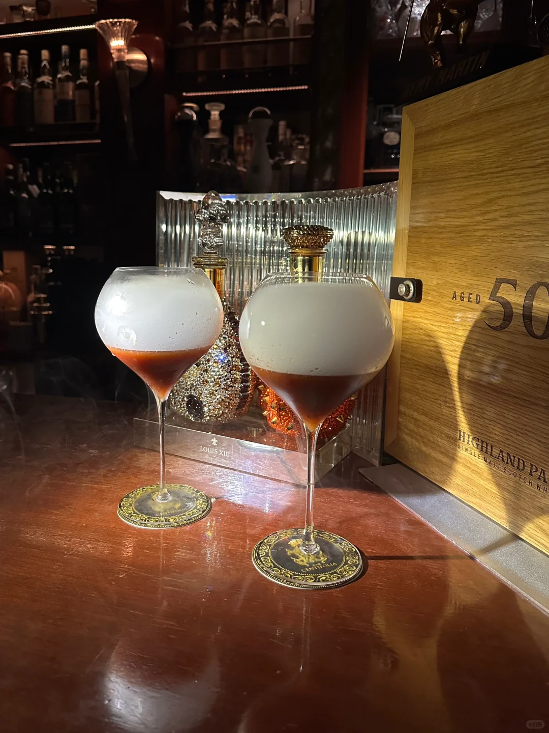 Tokyo-BAR CENTIFOLIA is a place where talented bartenders come to the rescue. Every drink is a great performance.