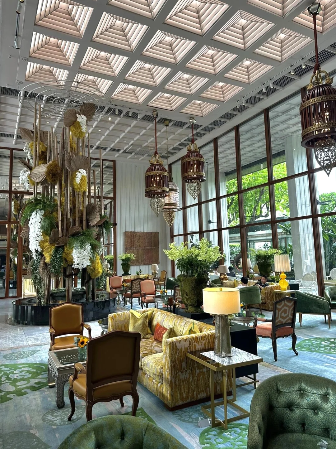 Bangkok-Central Lumpini Kempinski Bangkok, the garden view restaurant is great