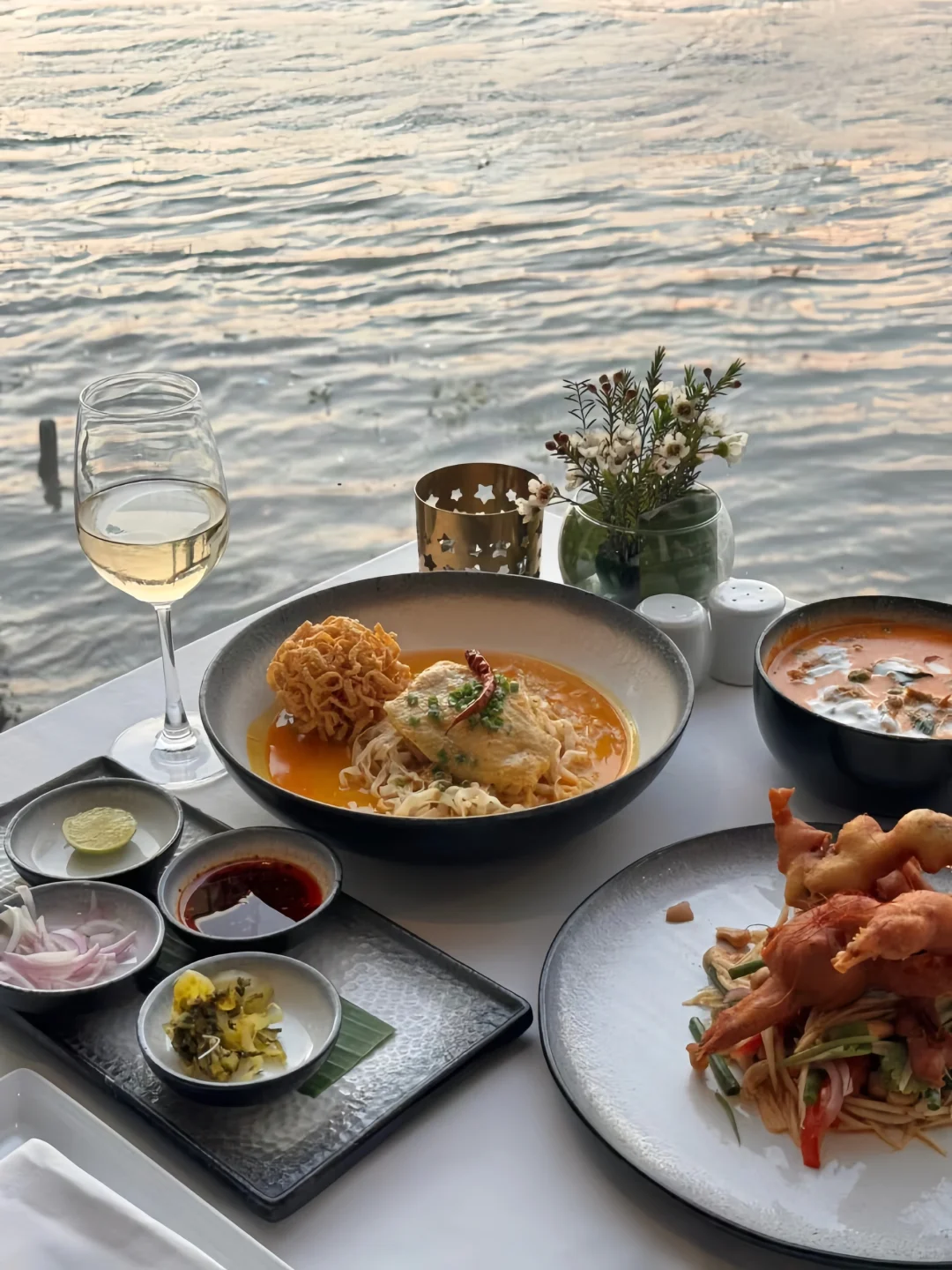 Bangkok-Sala Rattanakosin Eatery and Bar, Chao Phraya River restaurant with a view of Wat Arun