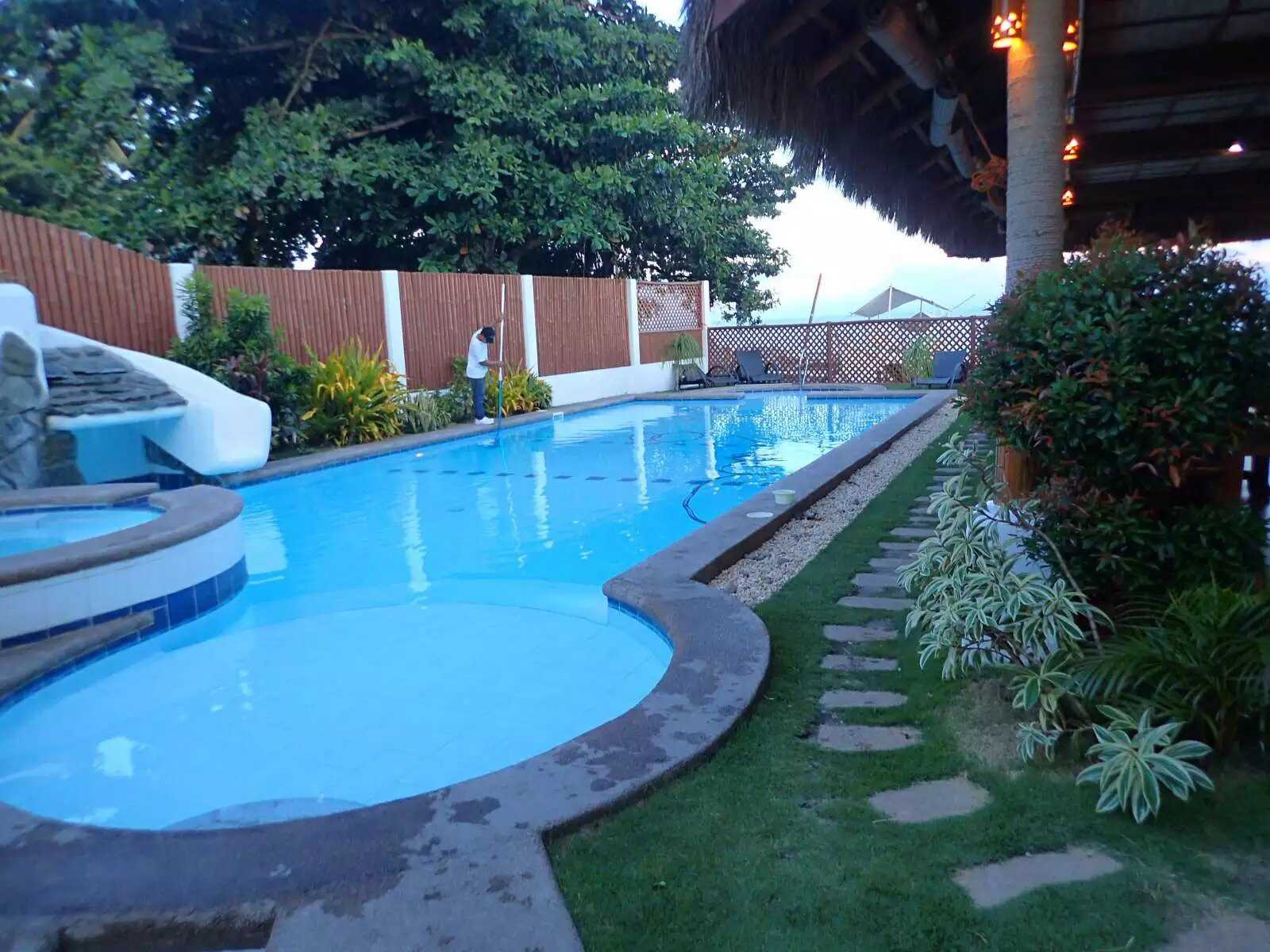Manila/Luzon-Diving destinations: Free travel to Manila, Dumaguete, and Dauin, Philippines