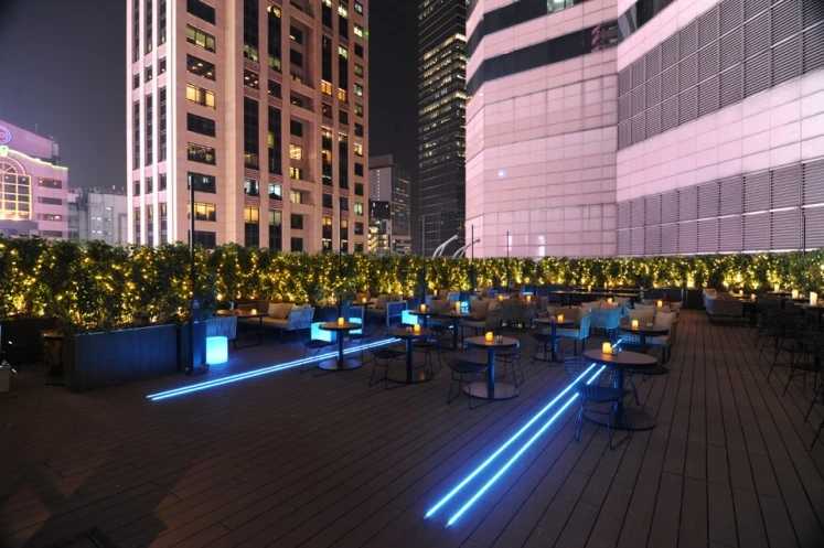 Hong kong-A great place for couples to date! 16 rooftop bars and open-air restaurants for high-altitude romance