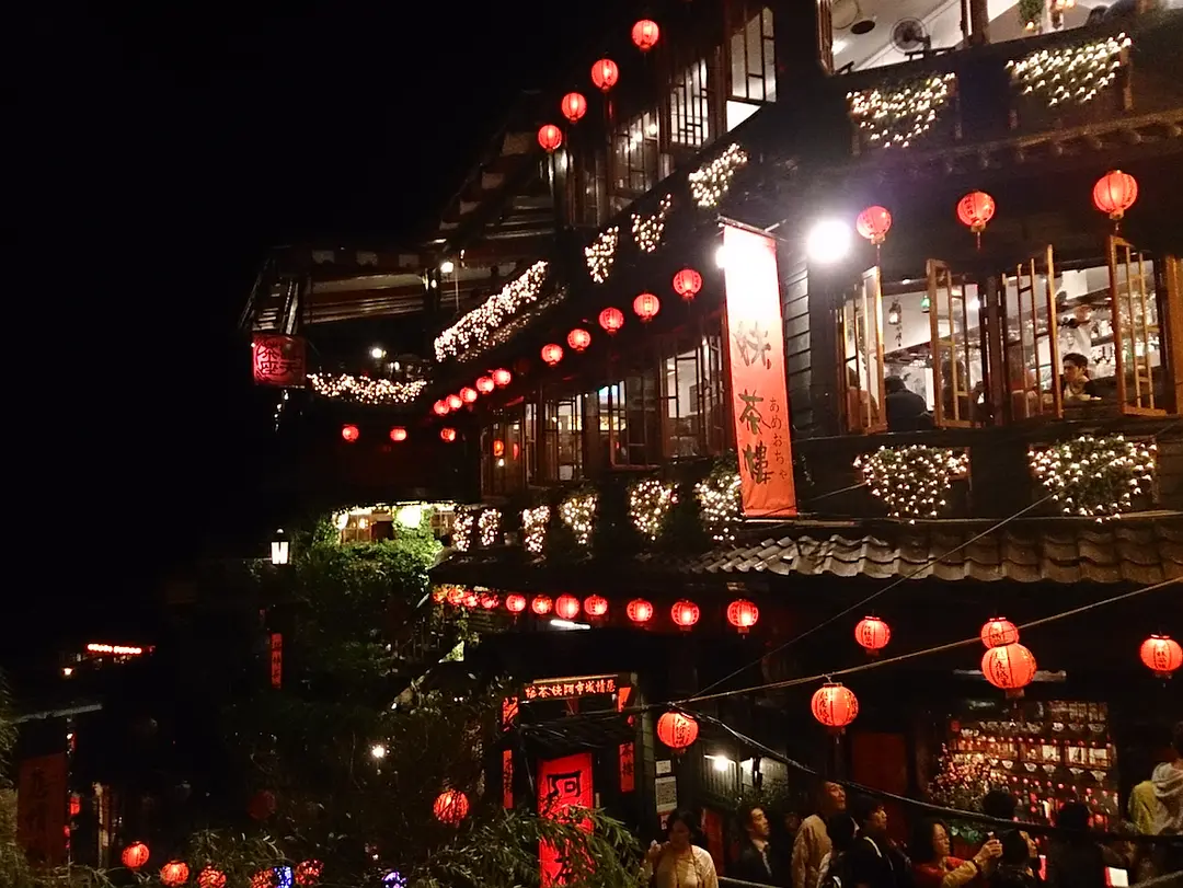 Taiwan-A guide for Chinese people traveling to Taiwan. Hotels, food and local politicians