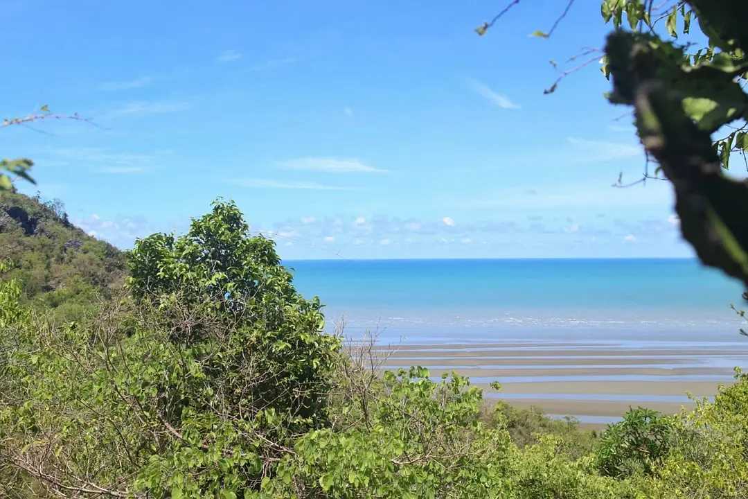 Pattaya-The sea of ​​Thailand and the seaside town of Hua Hin where people go to search for memories of past lives