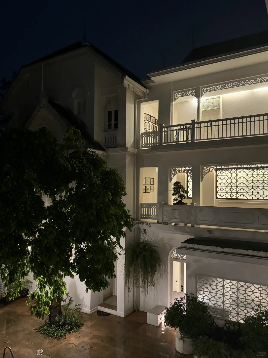 Chiang Mai-Ping Nakara Boutique Hotel & Spa, located in the heart of Chiang Mai's ancient city