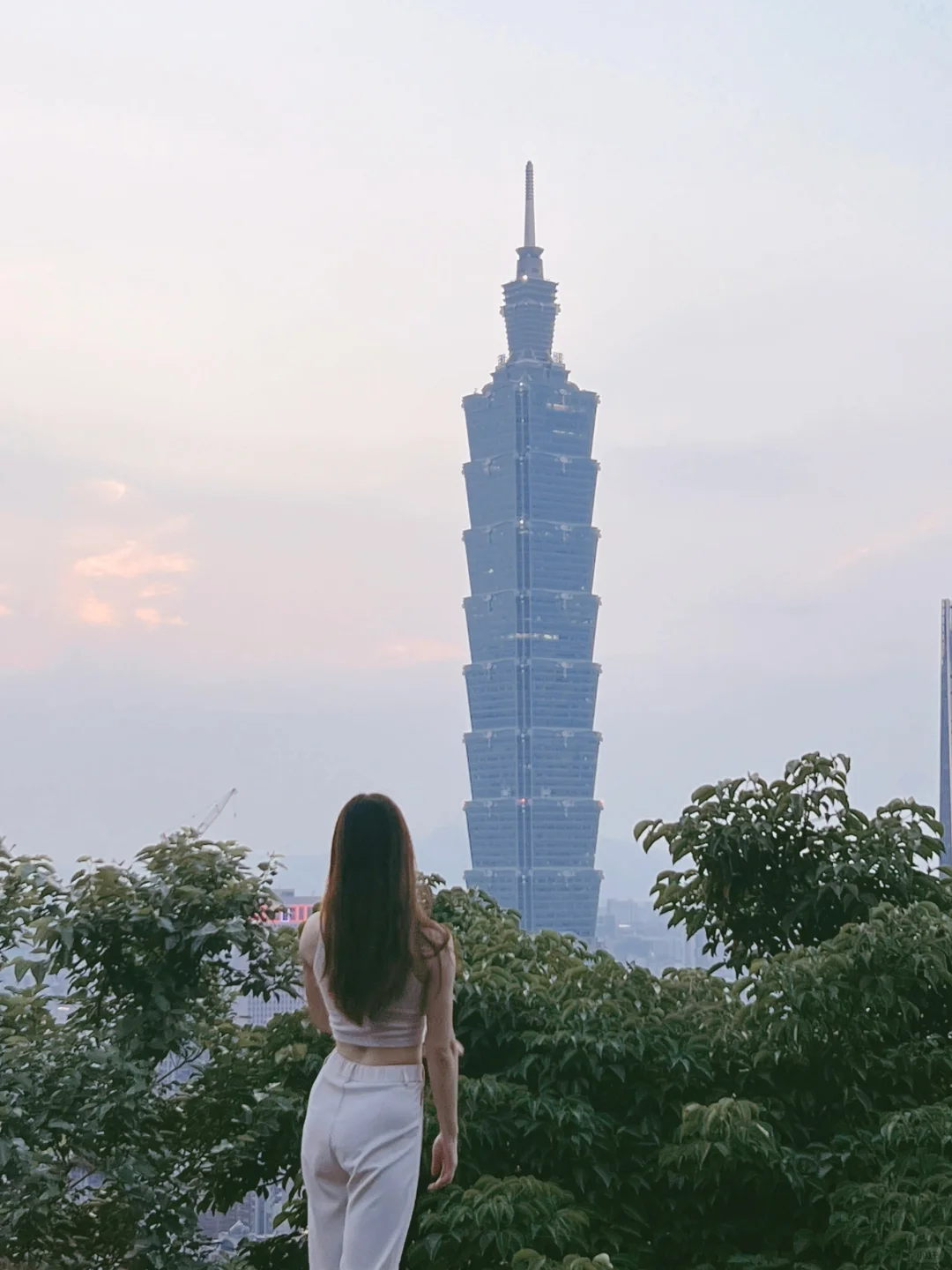 Taiwan-3 hidden camera positions for taking photos of Taipei 101 at Xiangshan Station! Attached is a map!
