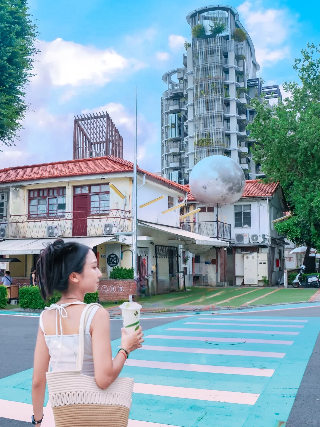 Taiwan-Recommended places to visit in Taichung: Audit Village, Cartoon Painted Lane, Taichung Art Museum