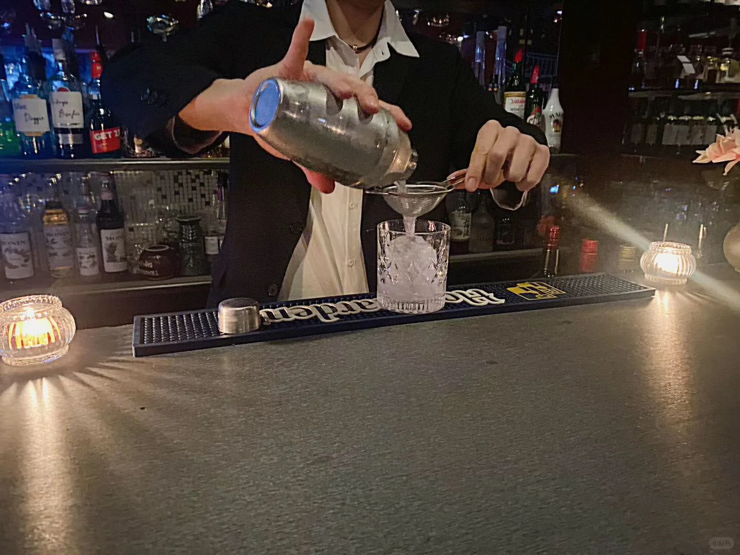 Osaka-D2 music bar in Shinsaibashi, Osaka, can make non-alcoholic cocktails