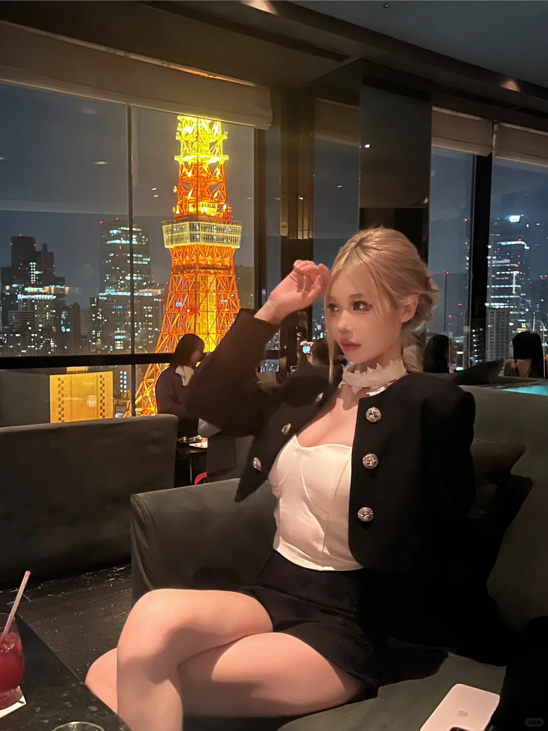 Tokyo-Tokyo Prince Garden Tower Bar, an open-air bar on the 33rd floor of the Prince Hotel