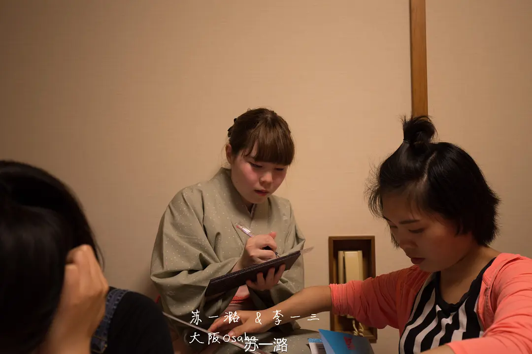 Osaka-What food in Kansai should you not miss? Kani Doraku, Okonomiyaki, Osaka fried skewers, takoyaki, etc.