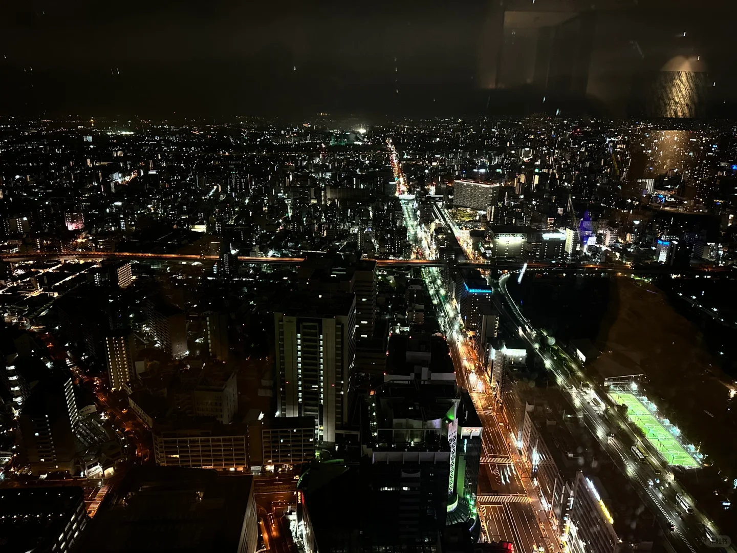 Osaka-Osaka Marriott Miyako Hotel is very nice to take pictures, with high-altitude city views
