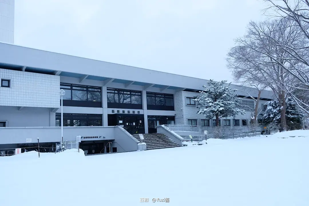 Sapporo/Hokkaido-Strolling in Sapporo, Hokkaido, the pearl of the north covered in snow